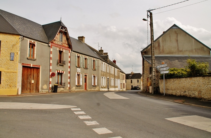 Le Village - Colombières