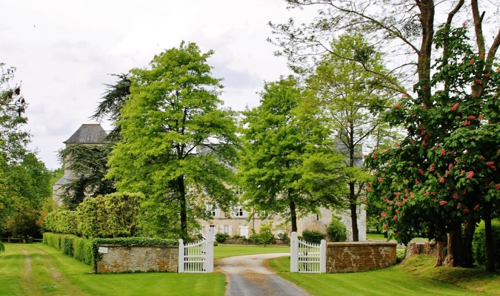 Le Château - Colombières