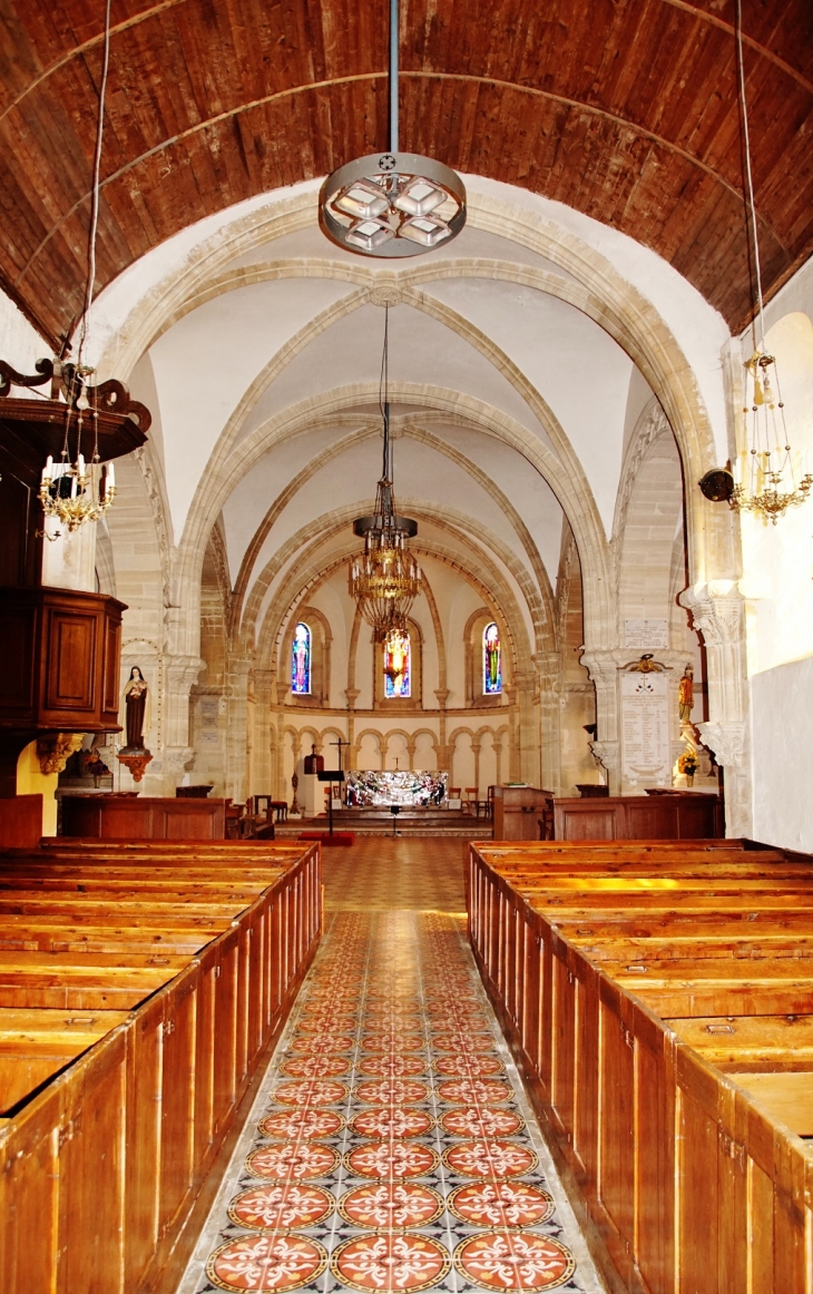 église St Pierre - Colombières