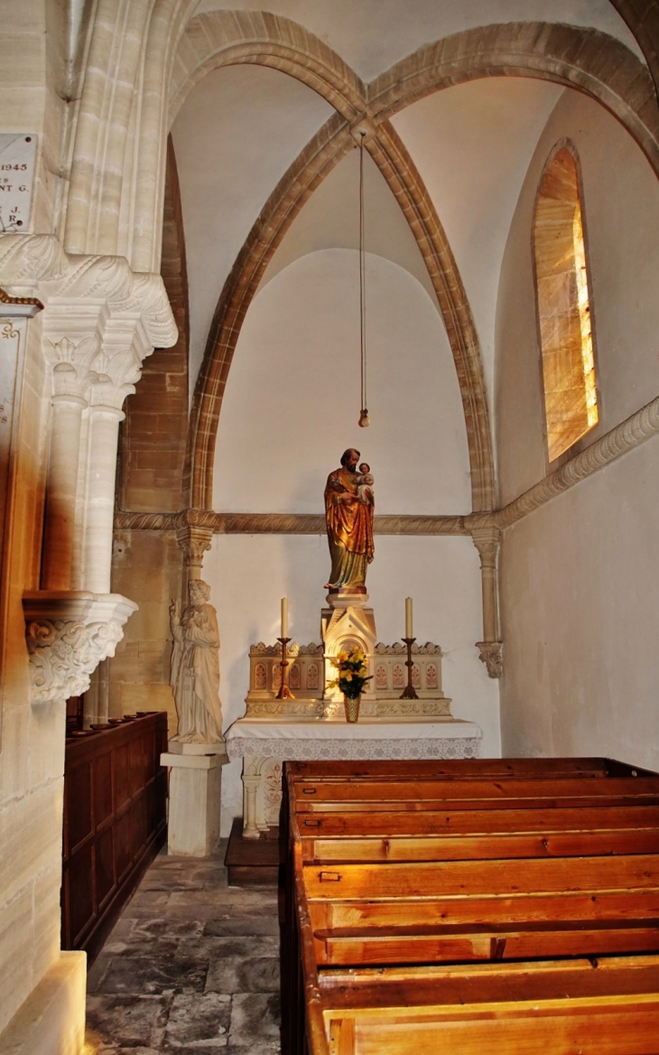 église St Pierre - Colombières