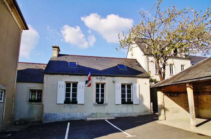 La Mairie - Commes