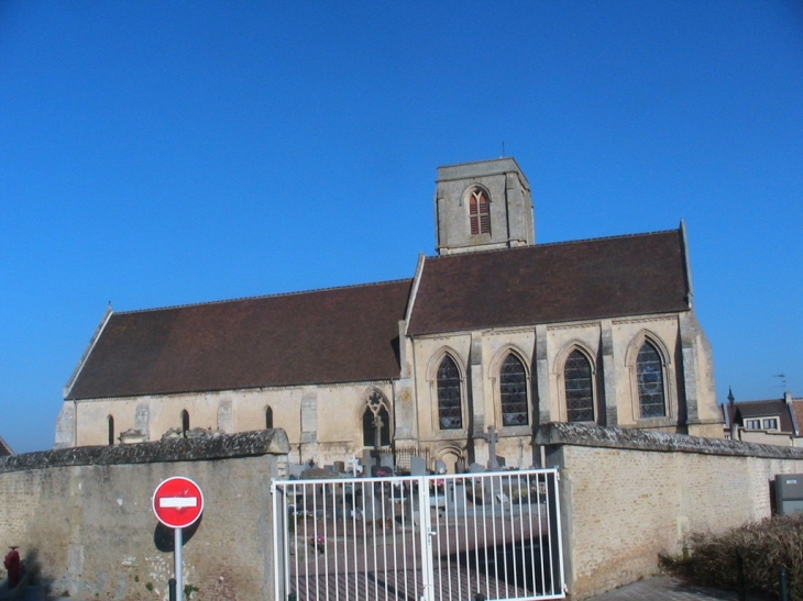 DEMOUVILLE  Eglise - Démouville