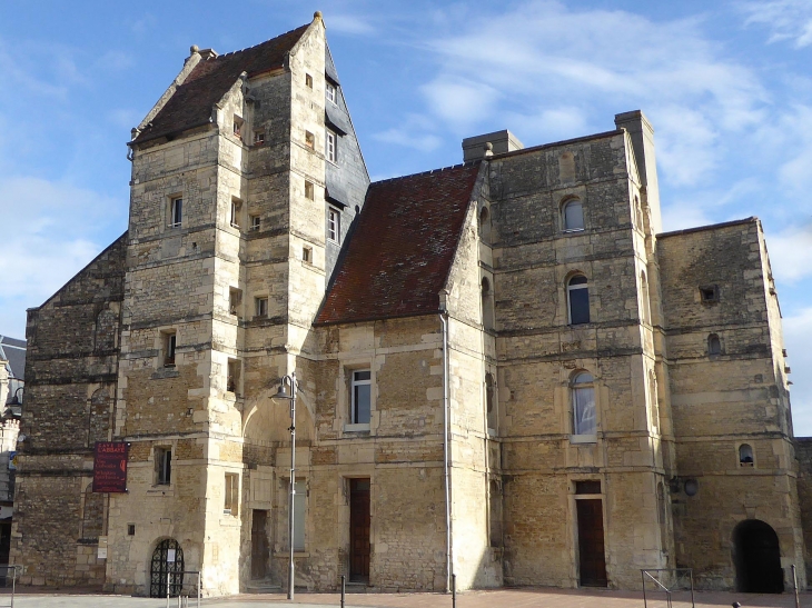 La Lieutenance manoir du Vieux Hibou - Dives-sur-Mer