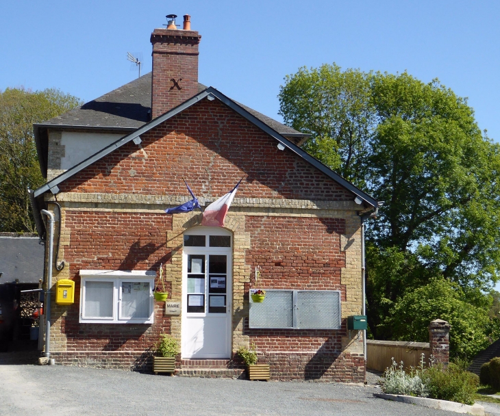 La mairie - Douville-en-Auge