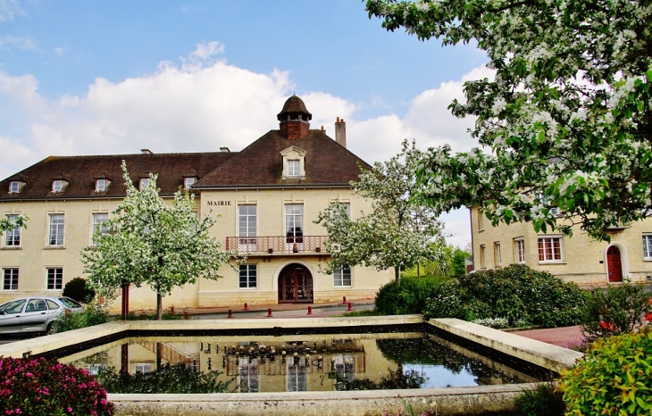 La Mairie - Évrecy