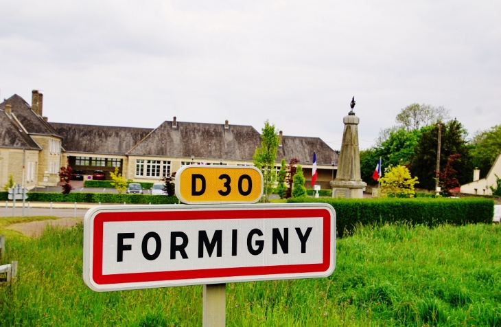  - Formigny