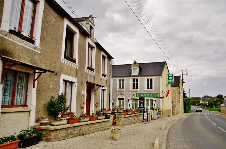 La Commune - Formigny