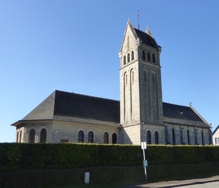 L'église - Goustranville