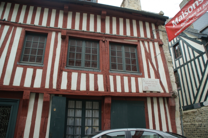 Dans les rues de Honfleur