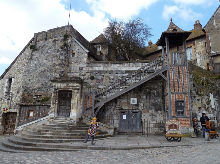 Le vieux port : la lieutenance - Honfleur