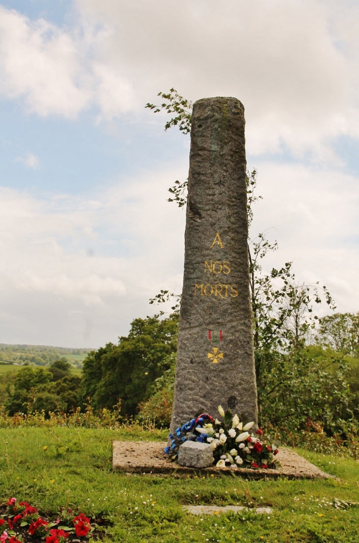 Monument-aux-Morts - Hottot-les-Bagues