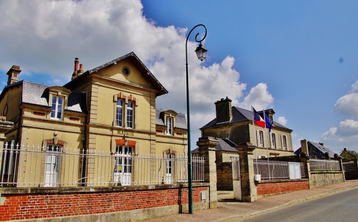 La Mairie - Juaye-Mondaye