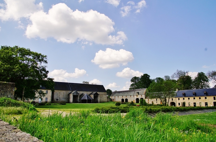 Abbaye Saint-Martin - Juaye-Mondaye