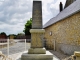 Photo suivante de Le Breuil-en-Bessin Monument-aux-Morts