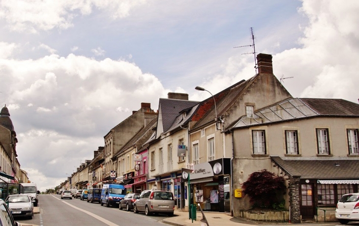 La Commune - Le Molay-Littry