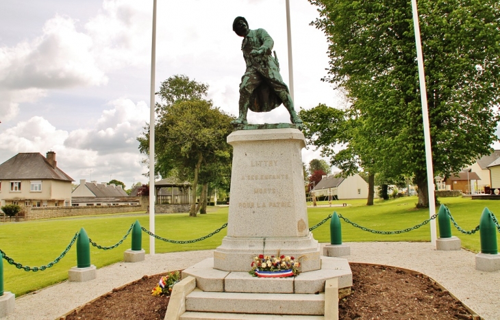 Monument-aux-Morts - Le Molay-Littry