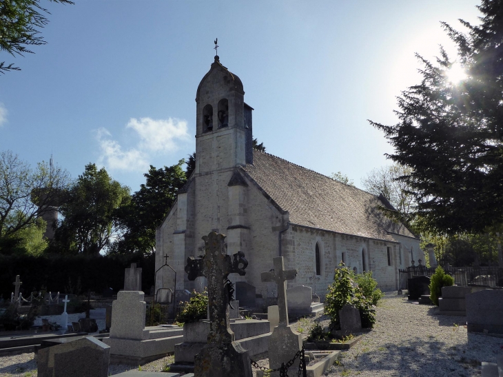 L'église - Merville-Franceville-Plage