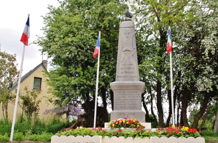 Monument-aux-Morts - Mosles