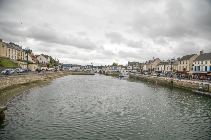  - Port-en-Bessin-Huppain