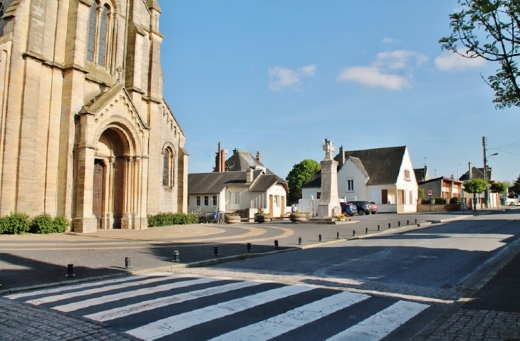 La Commune - Port-en-Bessin-Huppain