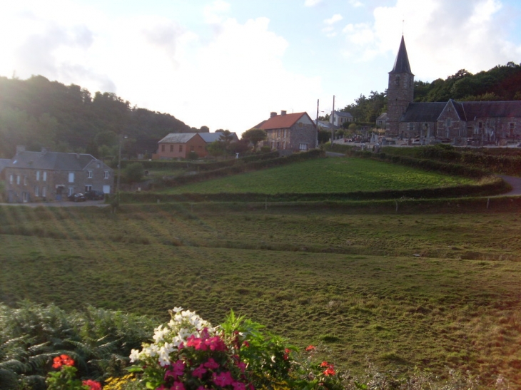 BOURG DE SAINT-MARTIN-DON