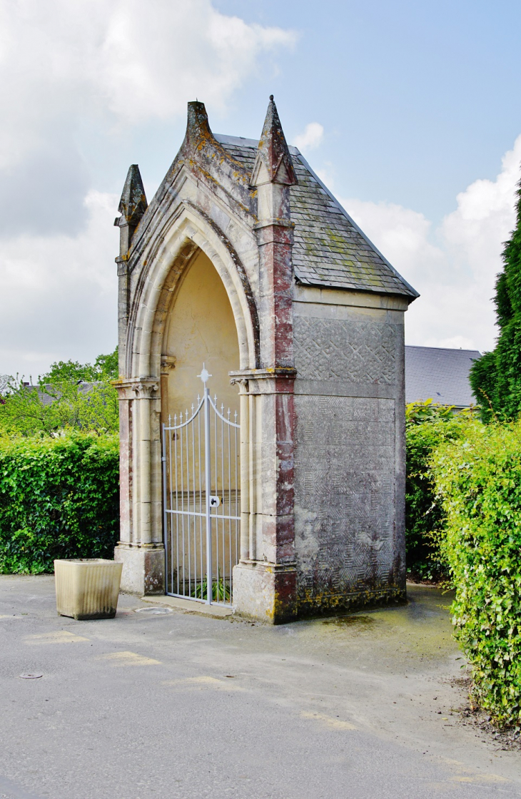 Chapelle - Saint-Paul-du-Vernay