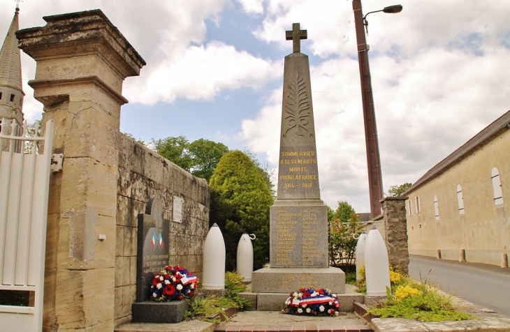 Monument-aux-Morts - Sommervieu