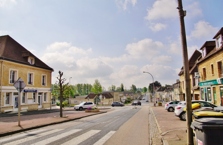 La Commune - Tilly-sur-Seulles