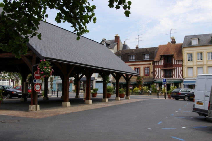 La place du marché - Touques