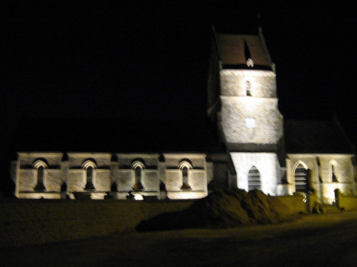 église de nuit - Tournebu