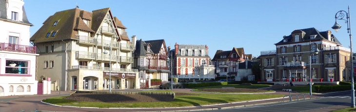 Place Mermoz - Villers-sur-Mer