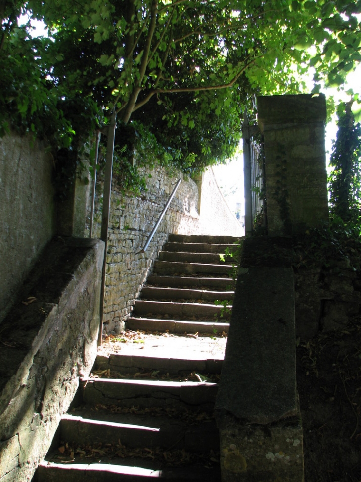 Passage du circuit de promenade dans Villiers le sec basé sur Septime Le Pippre - Villiers-le-Sec