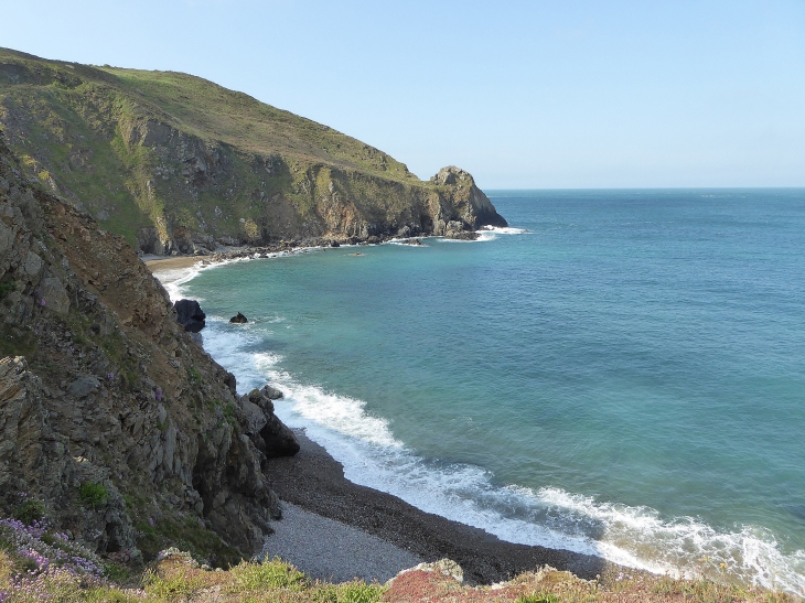 Falaise et plage - Auderville