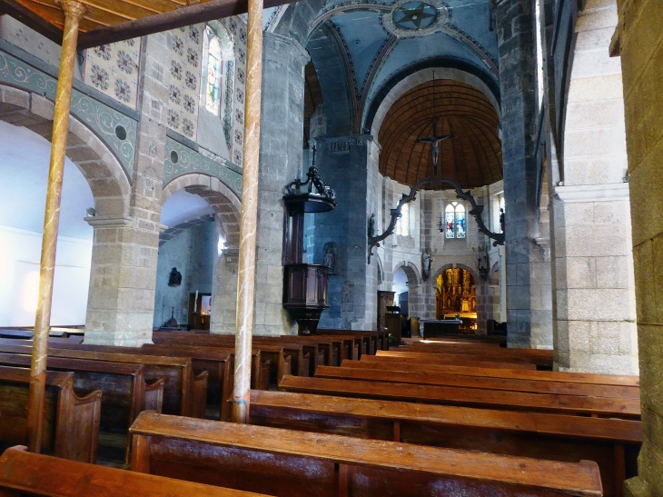 Dans l'église - Barfleur