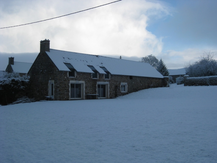 Longère de la Guéranderie sous la neige - Besneville