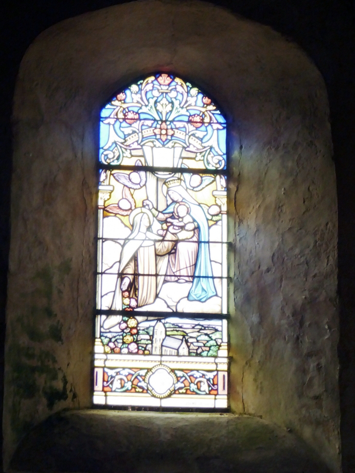 L'intérieur de l'église - Canville-la-Rocque