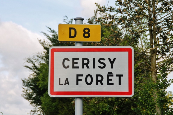  - Cerisy-la-Forêt