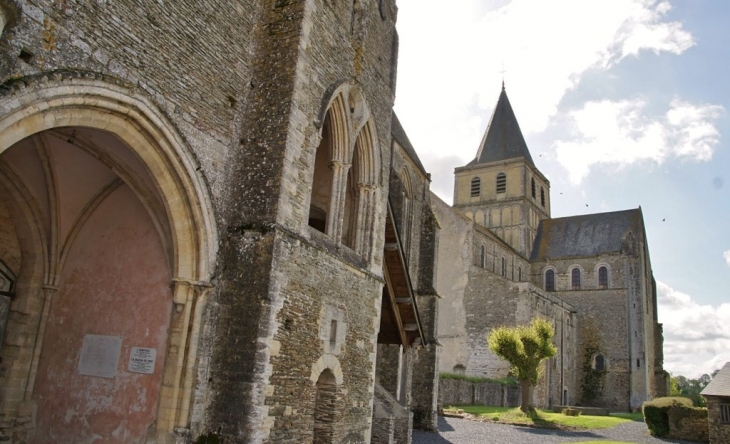 L'Abbaye  - Cerisy-la-Forêt