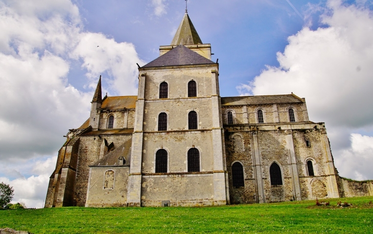 L'Abbaye  - Cerisy-la-Forêt