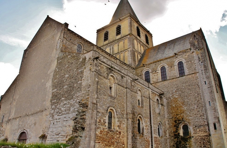 L'Abbaye  - Cerisy-la-Forêt