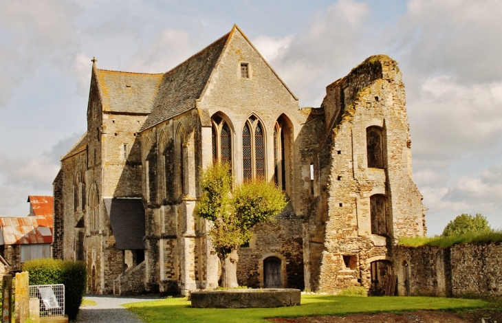 L'Abbaye  - Cerisy-la-Forêt