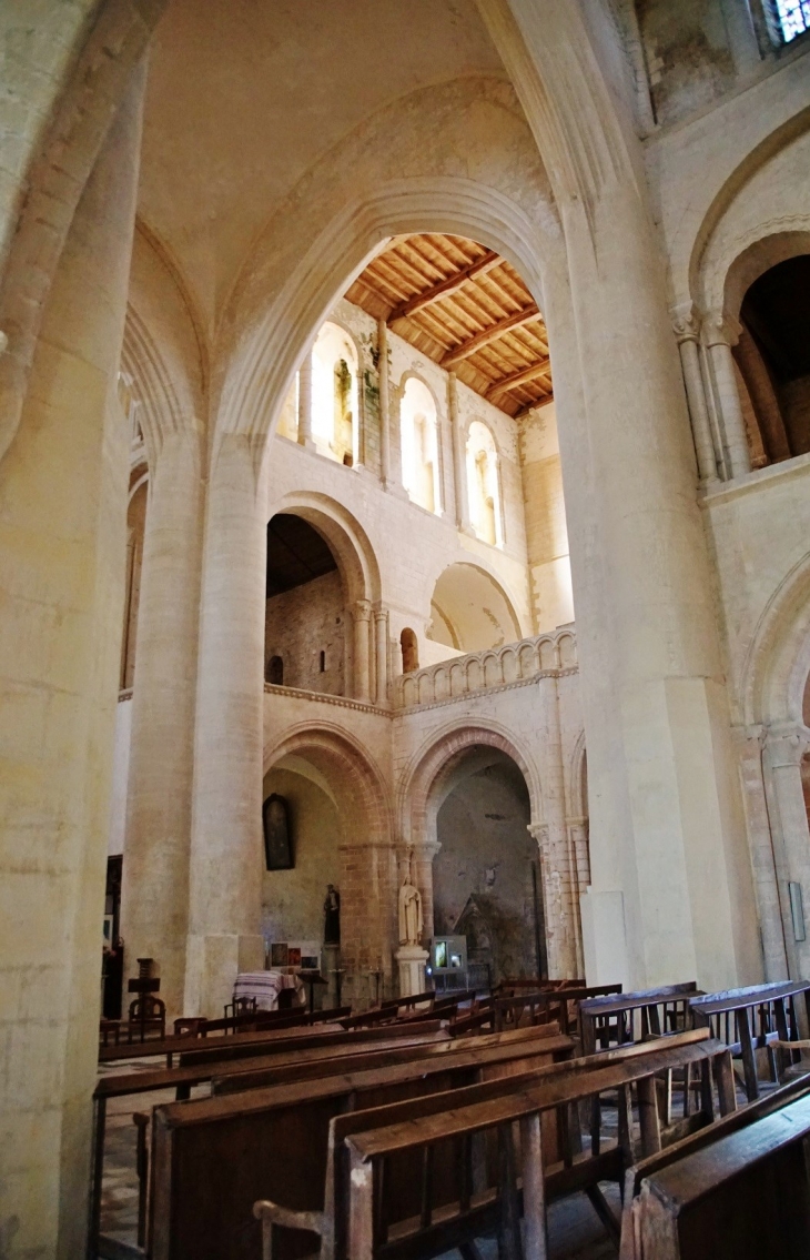 L'Abbaye  - Cerisy-la-Forêt