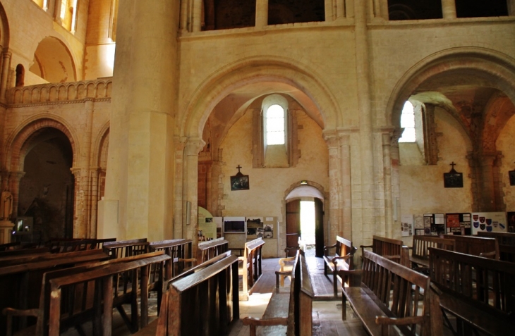 L'Abbaye  - Cerisy-la-Forêt