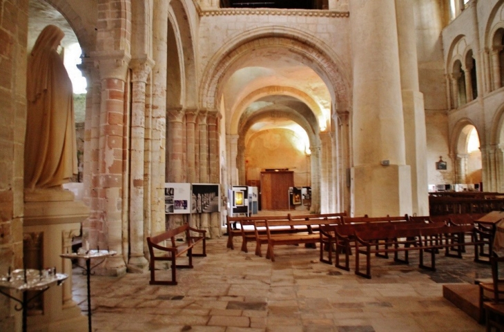 L'Abbaye  - Cerisy-la-Forêt