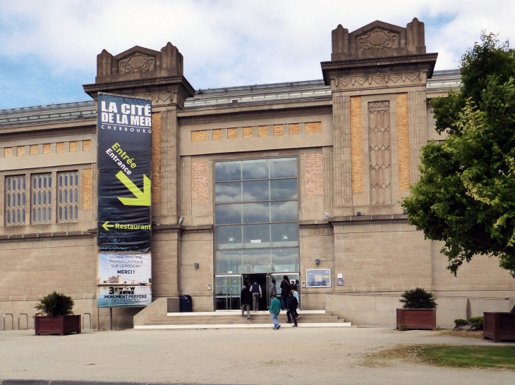 La Cité de la Mer ancienne gare maritime - Cherbourg-Octeville