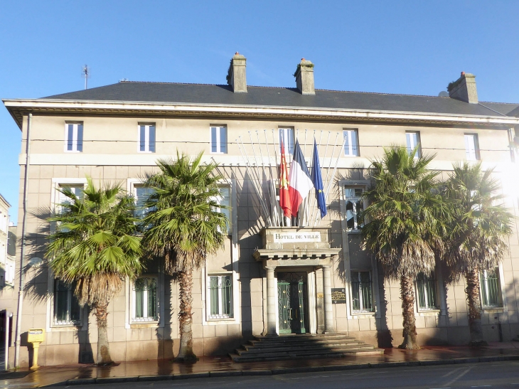 L'hôtel de ville - Cherbourg-Octeville