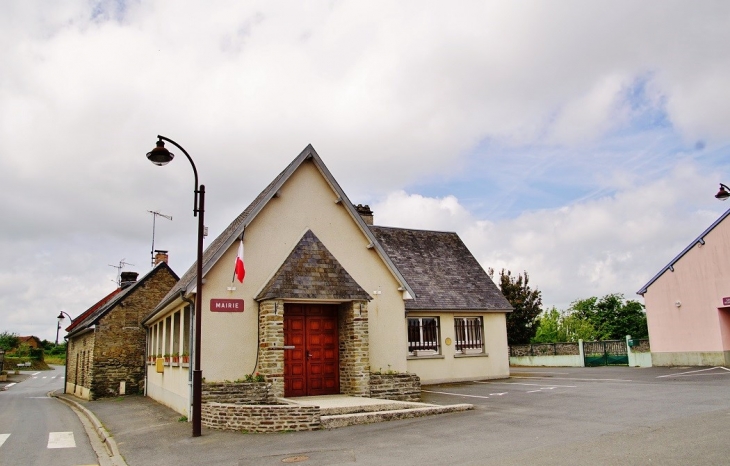 La Mairie - Couvains