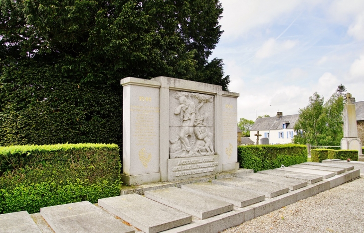 Monument-aux-Morts - Couvains