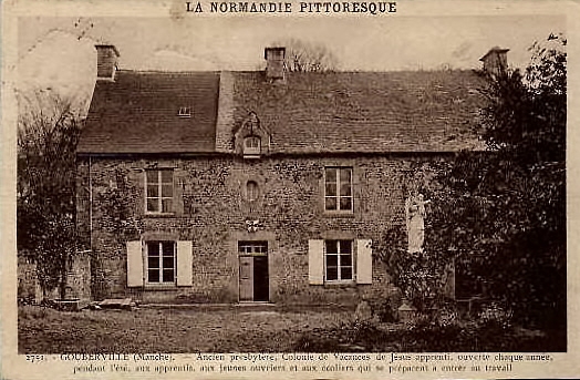 Carte postale,ancien prebitère de Gouberville