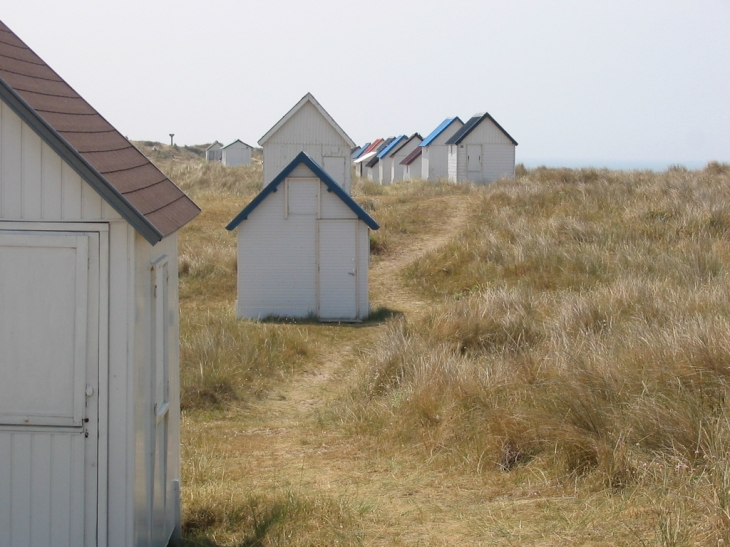 Cabanes de plage à Gouville - Gouville-sur-Mer